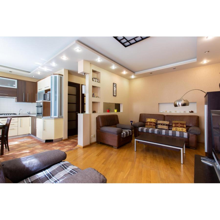 Apartment On Naukova Kharkiv Exterior photo
