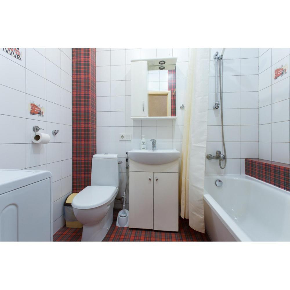 Apartment On Naukova Kharkiv Exterior photo