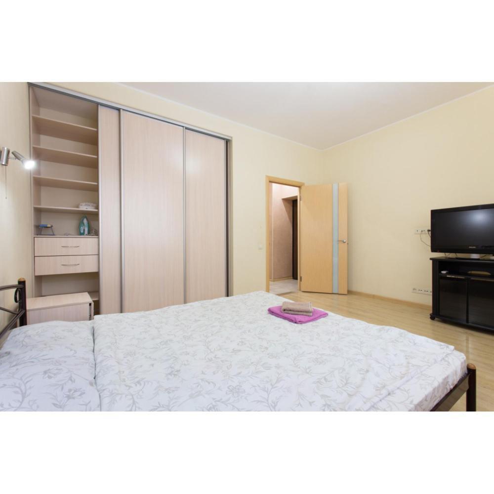Apartment On Naukova Kharkiv Exterior photo